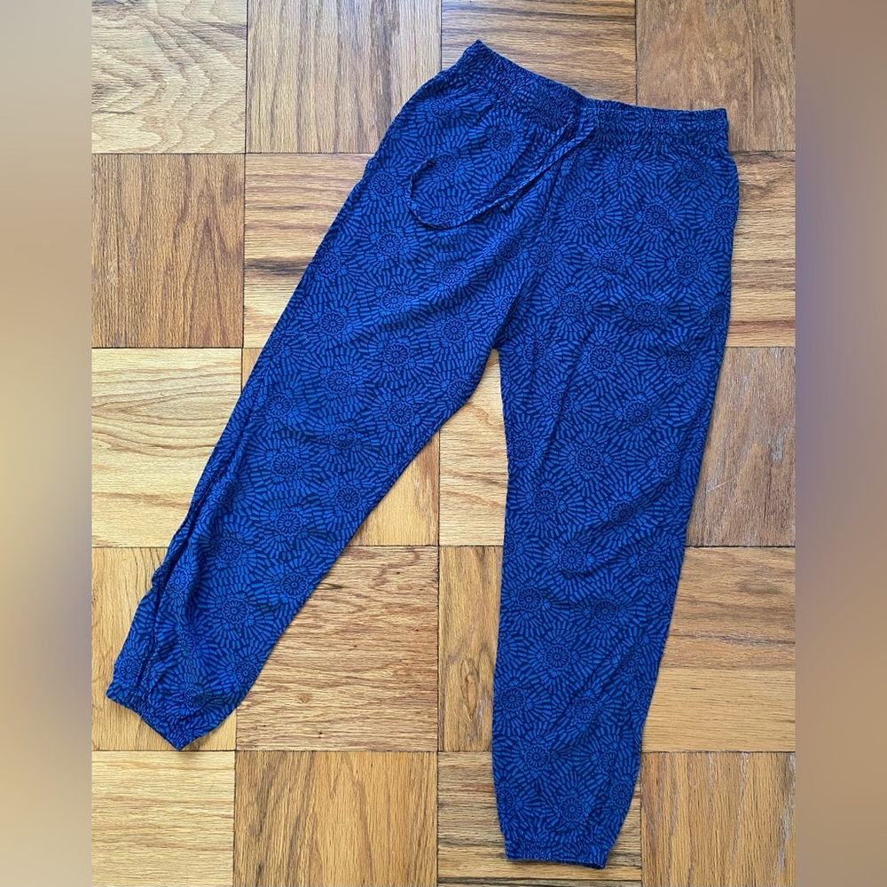 Uniqlo Blue Patterned Lounge Pants